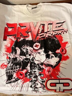 NWT Private Property XL White Graphic Skull Print T-Shirt - Red & Black Accent